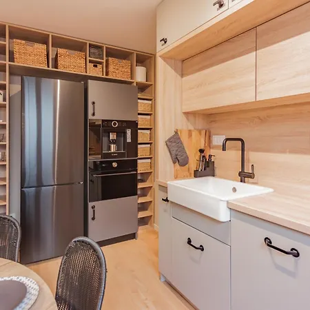 בית נופש Elysium Slivno (Split-Dalmatia)